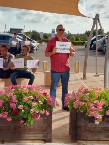 Taxi De l'aéroport Marrakech Ou La Ville Vers Taghazout Camp